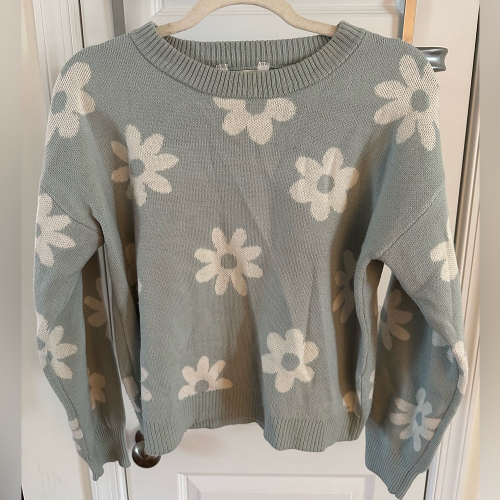 No Boundaries Women’s Sweater